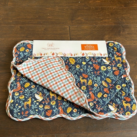 Rachel Ashwell Quilted Placemats set Of 4 New Fox Fall Autumn Sunflowers - Picture 1 of 5